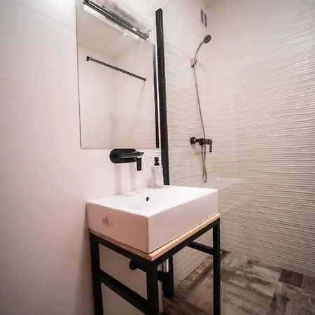 Sportovcu 9 كوتنا هورا